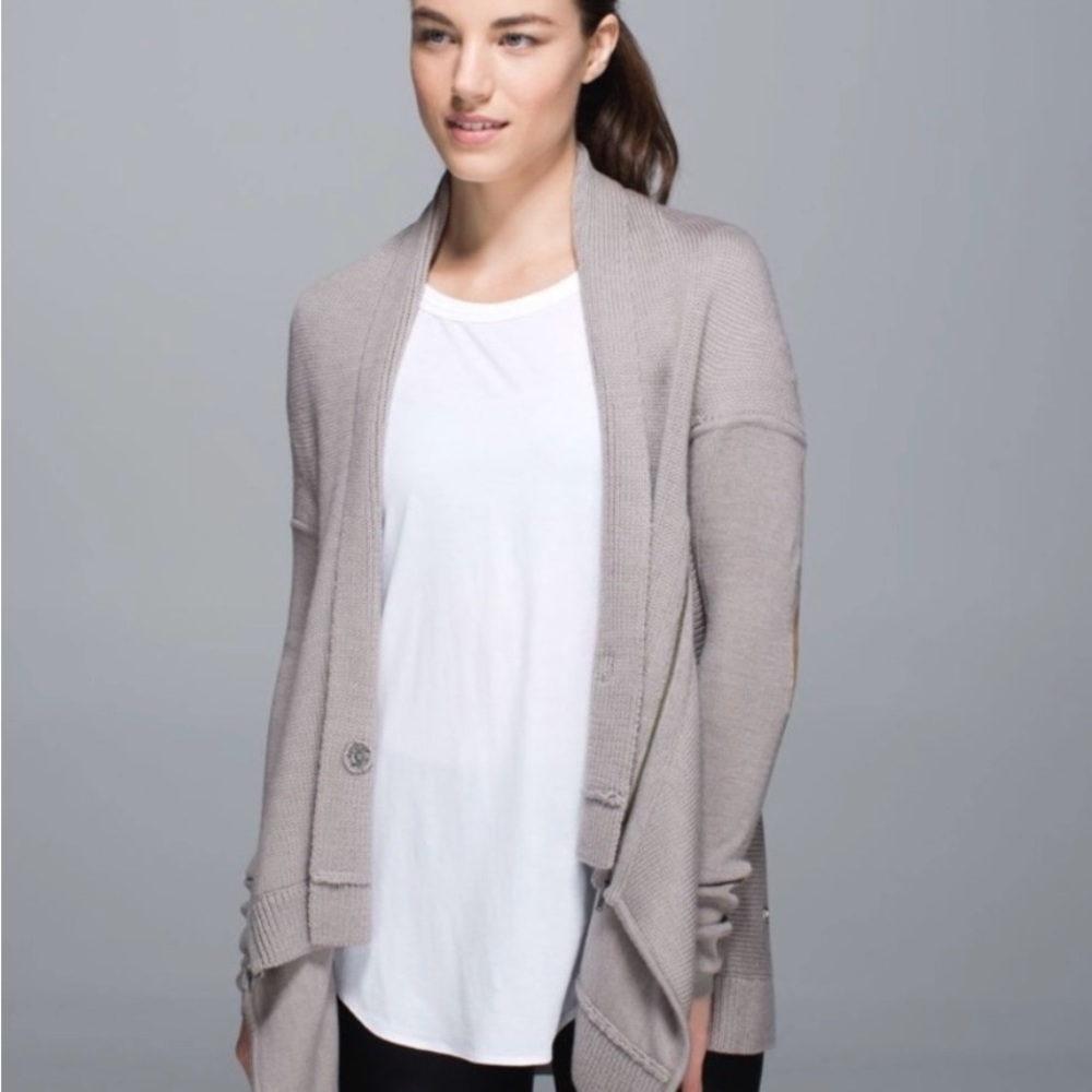 Lululemon Sweater size 4